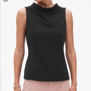 Banana Republic Maroon top